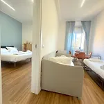 Lexie Suites, Termini St 4*