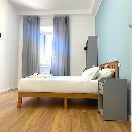 Lexie Guest house