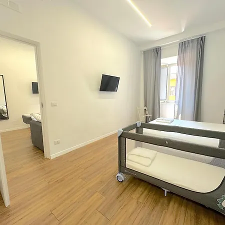 Lexie Suites, Termini St