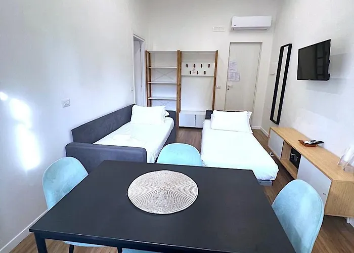 Πανσιόν Lexie Suites, Termini St