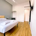 Casa de hóspedes Lexie Suites, Termini St 4*