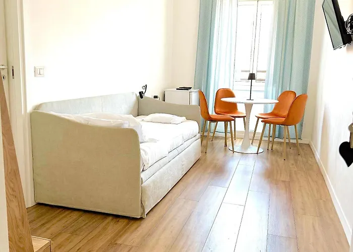 Lexie Suites, Termini St 4*